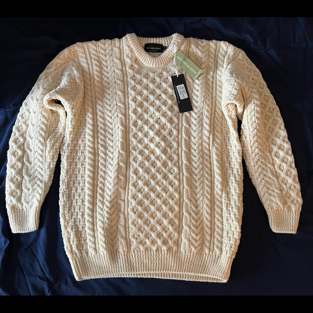 100% Worsted Wool Rue Saint-Patrick Sweater